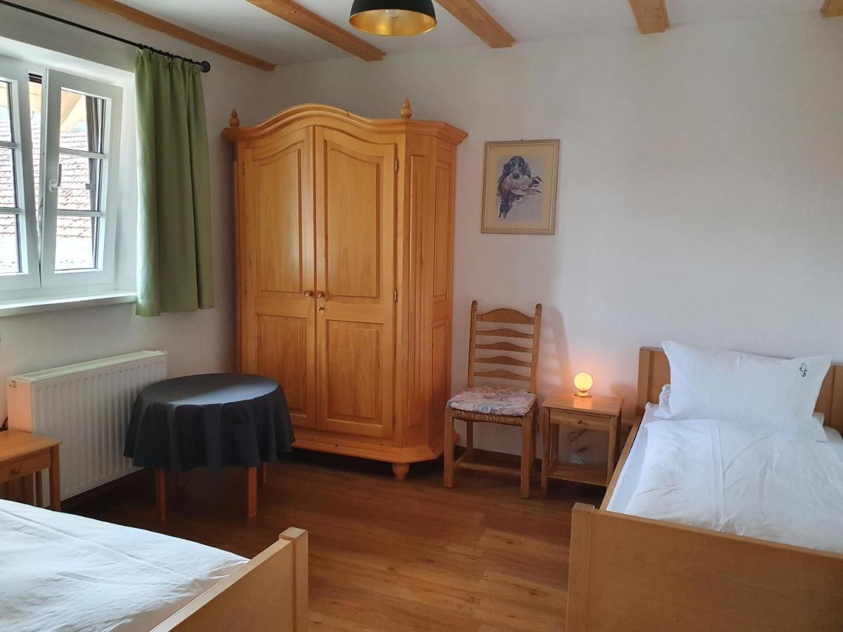 Monteurwohnungen Schmack Hausen  Экстерьер фото
